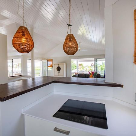 Villa At Secured Gated Resort Near Mambo Beach! 빌렘스타트 외부 사진