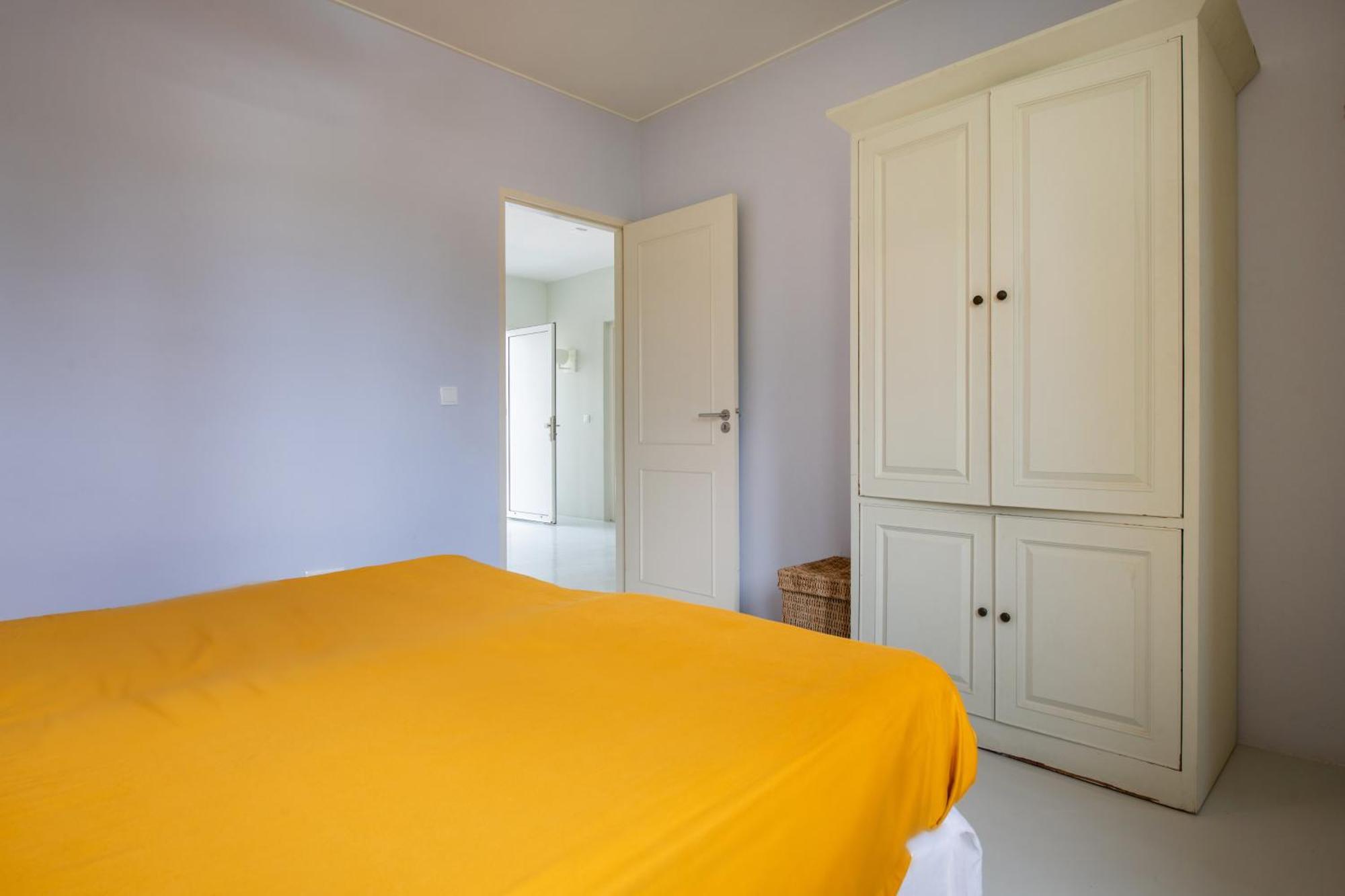 Villa At Secured Gated Resort Near Mambo Beach! 빌렘스타트 외부 사진